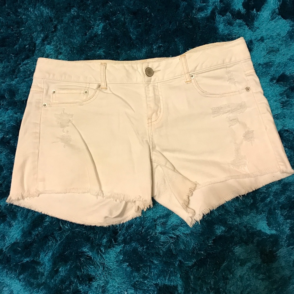White American Eagle Jean Shorts