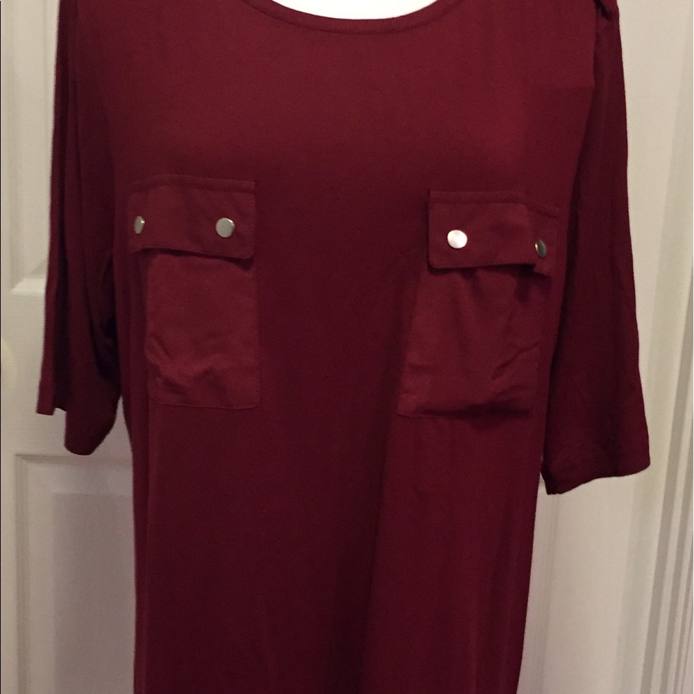 Shirt - Picture 2 of 4