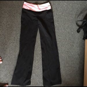 lululemon yoga pants