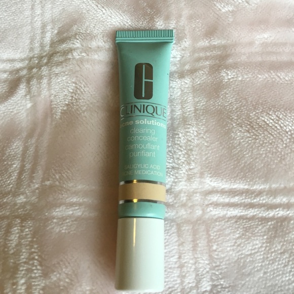 clinique acne concealer