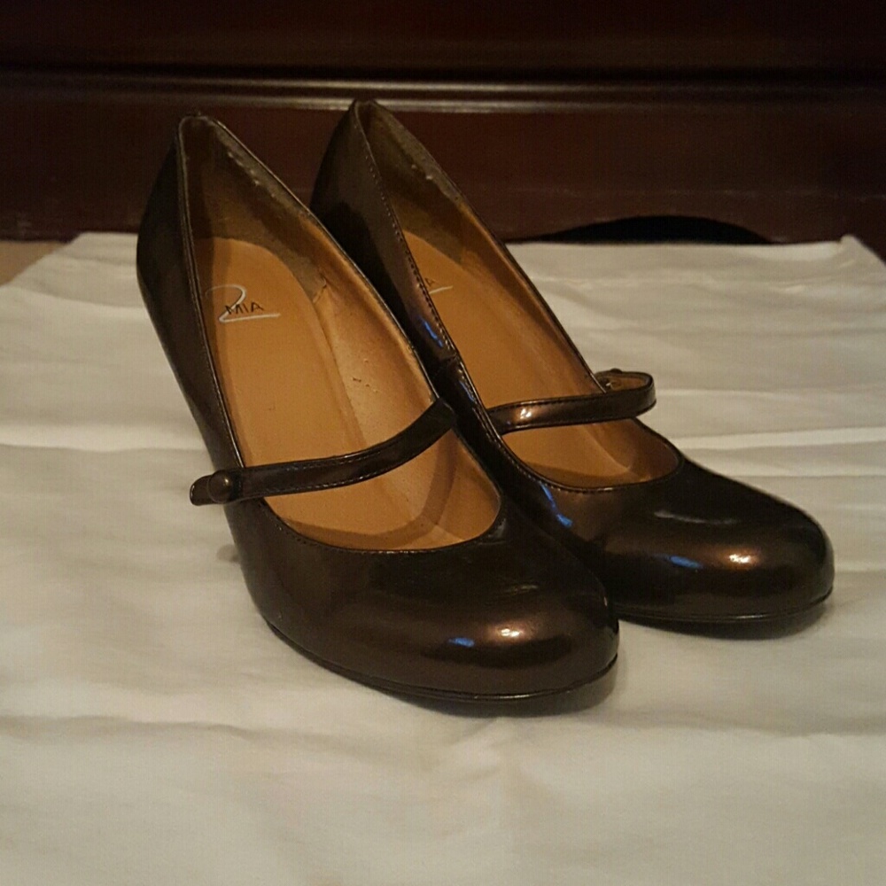 Metallic Chocolate Heels