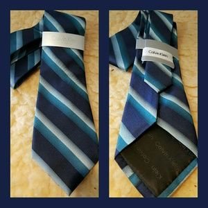 CalvinKlein Stripe Silky Tie NEW