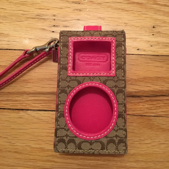Coach Mini iPod Case - Picture 2 of 6