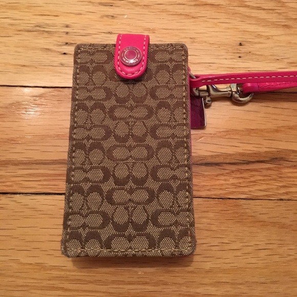 Coach Mini iPod Case - Picture 3 of 6