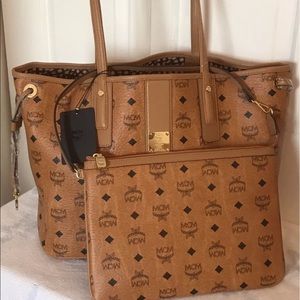 NWT MCM Medium Liz Reversible Tote