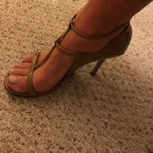 YSL taupe patent platform sandal sz 40