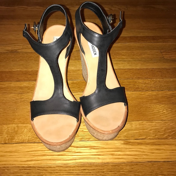 Steve Madden Wedges - Picture 1 of 4
