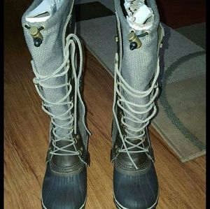 🚫SOLD🚫Brand New Sorels size 7