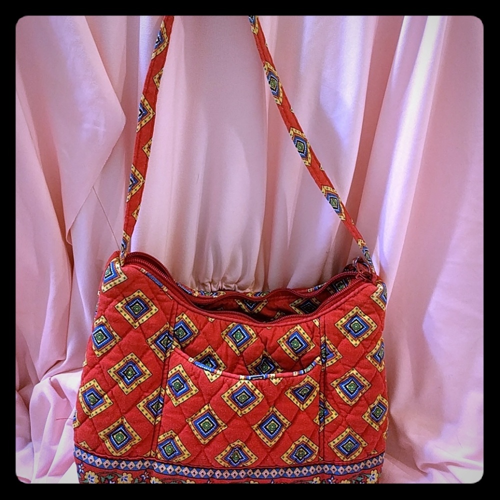 Small Vera Bradley purse in Villa Red