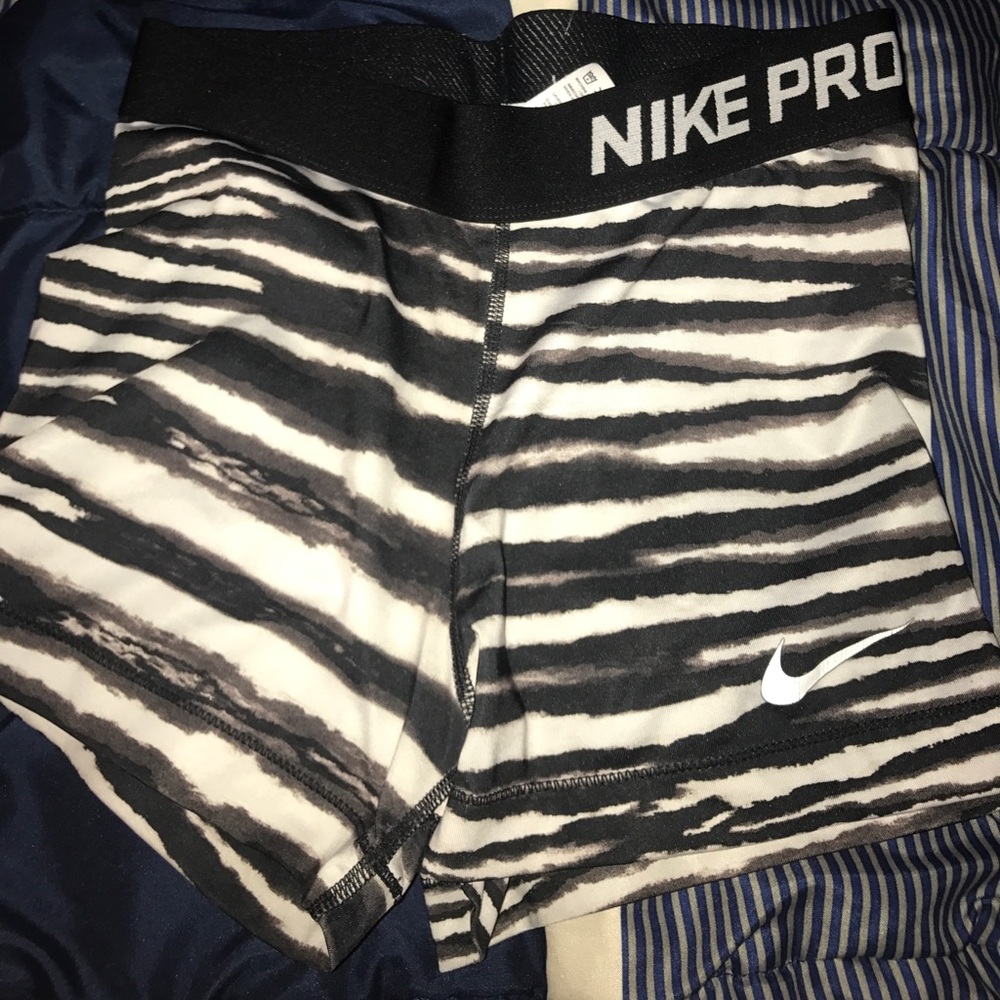 Nike Pro Spandex (: