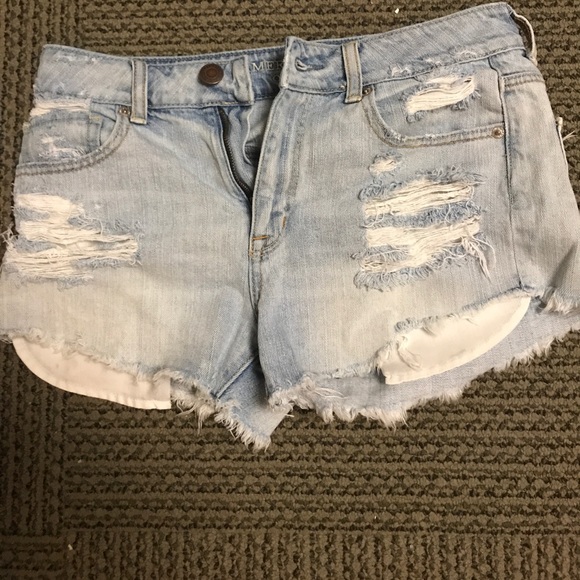 American Eagle High-Rise Short - Picture 1 of 4