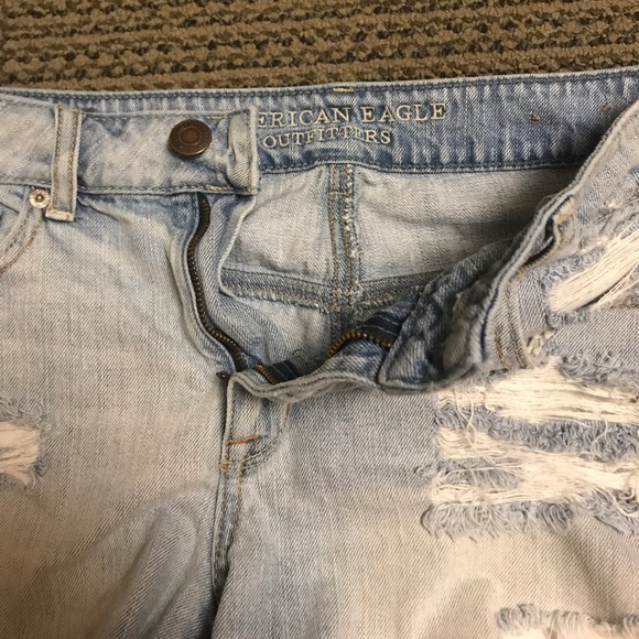 American Eagle High-Rise Short - Picture 4 of 4