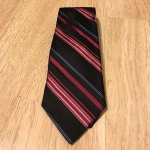 Men's necktie