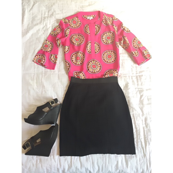 Pink tunic sheath dress - Picture 3 of 3