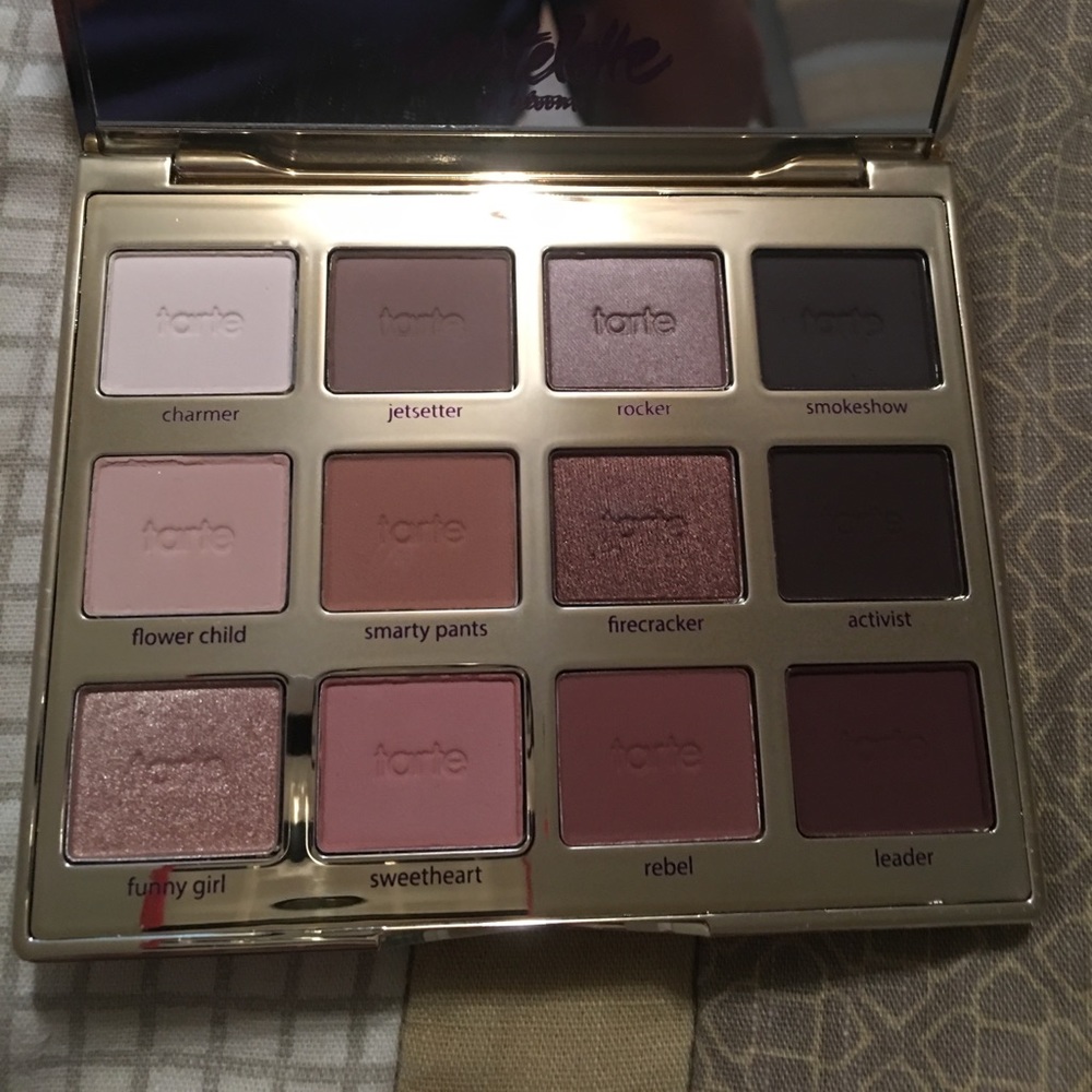 Tarte Tartelette in Bloom Amazonian Clay Palette - Picture 3 of 3