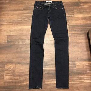 Dark wash skinny jeans