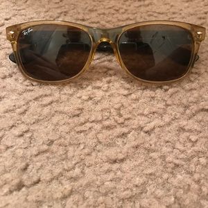 Rayban wayfarer sunglasses