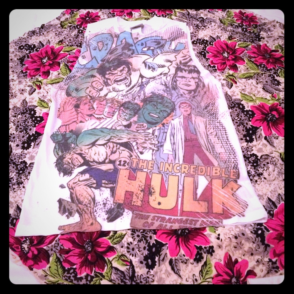 Marvel comics tee