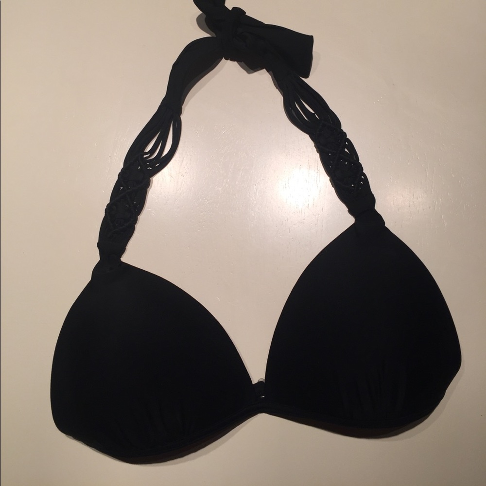 Black push-up bikini top