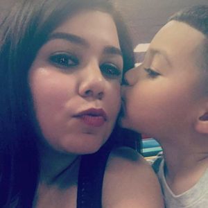 Meet your Posher, Alexandra