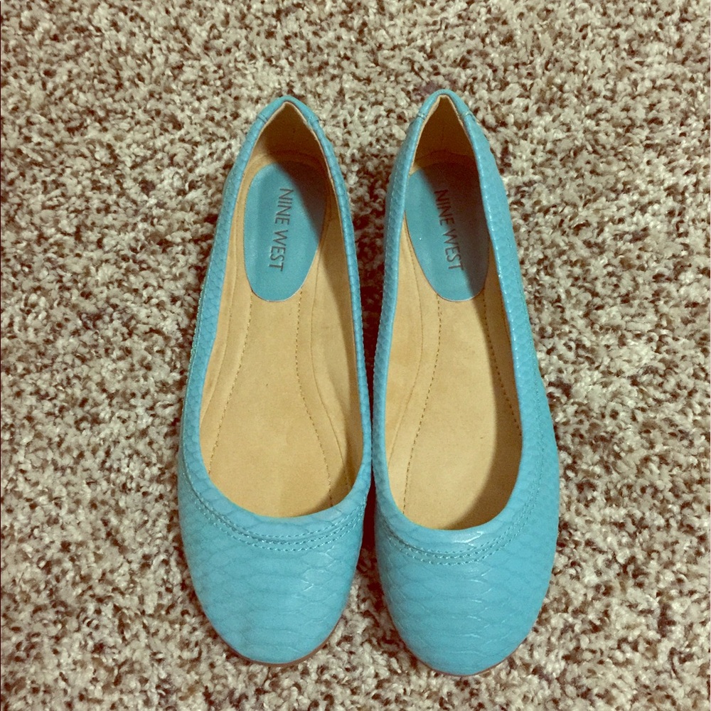 Nine West flats