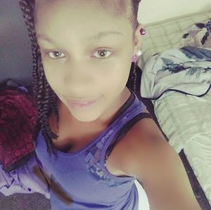 Meet your Posher, Lala