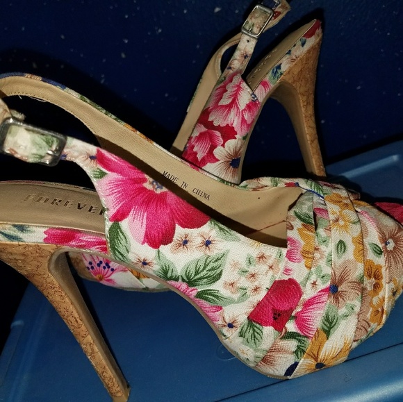 Retro Sling back heels - Picture 2 of 2