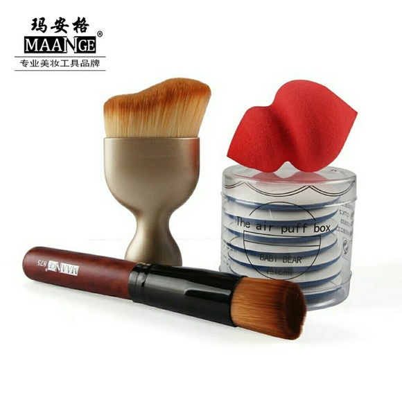 MAANGE Oval Contouring Kabuki Makeup Brush Flat Fo - Picture 1 of 2