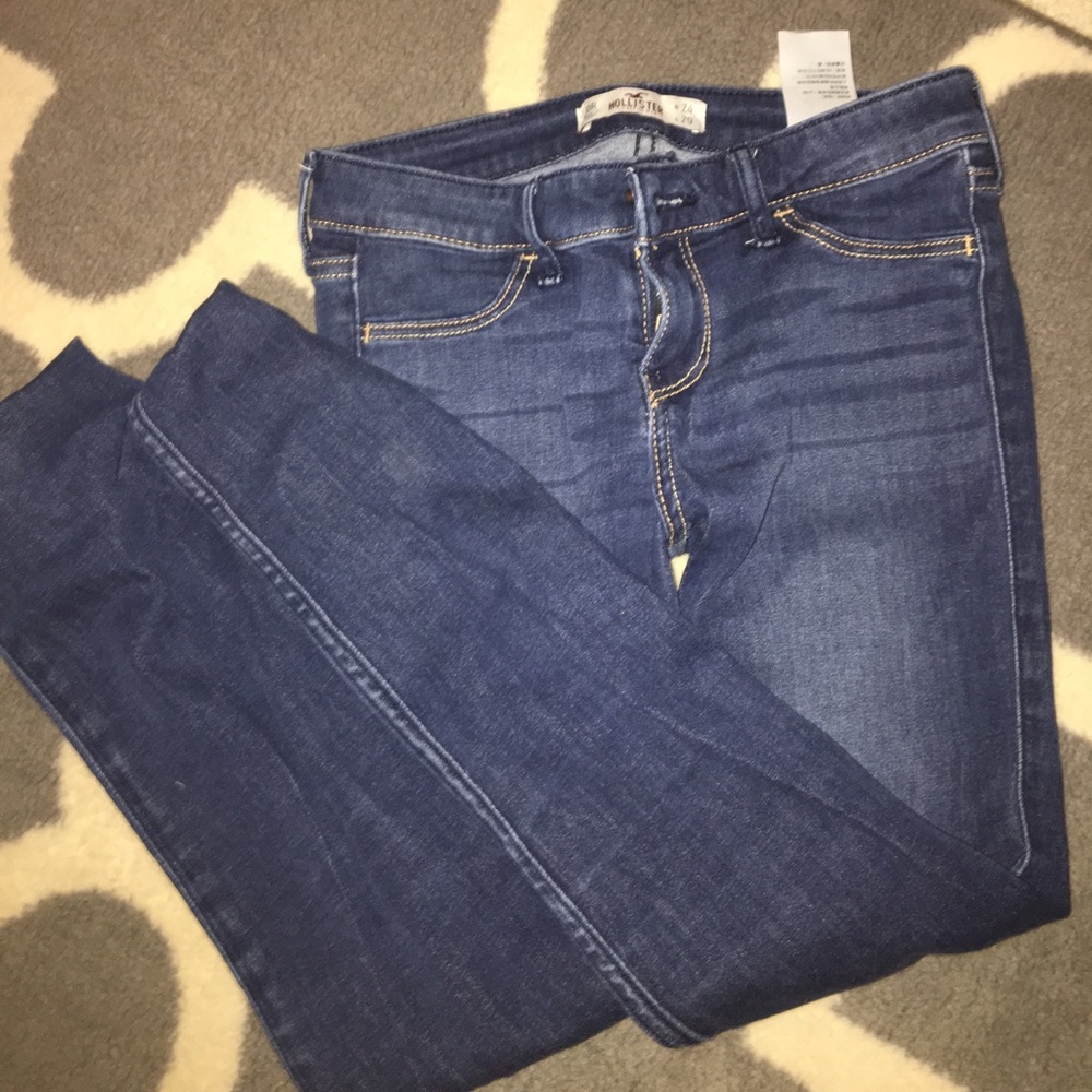 Hollister Low-Rise Skinny Jeans