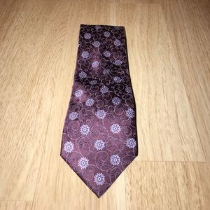 Men's necktie