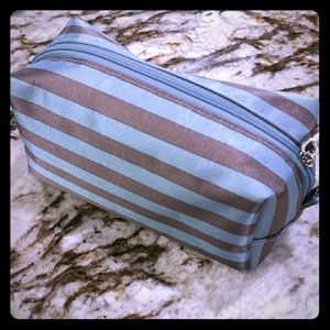 EUC thirty one zippered makeup case