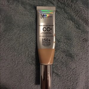 It Cosmetics CC+ Full Coverage Cream, shade light