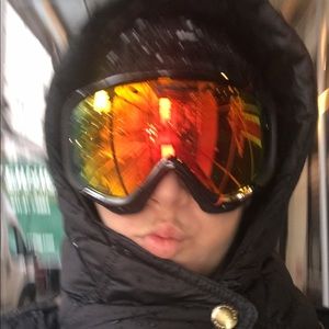 Meet your Posher, Shira