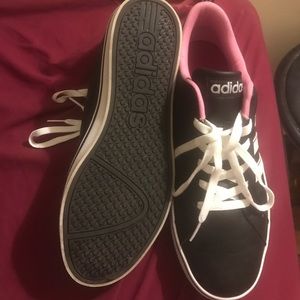 Sz 11 women's Adidas sneakers