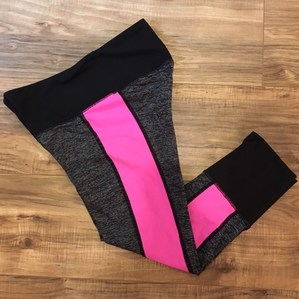 Knockout Capri by Victoria's Secret VSX