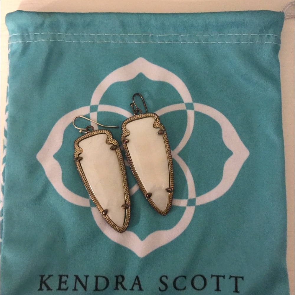 Kendra Scott Skylar Earrings