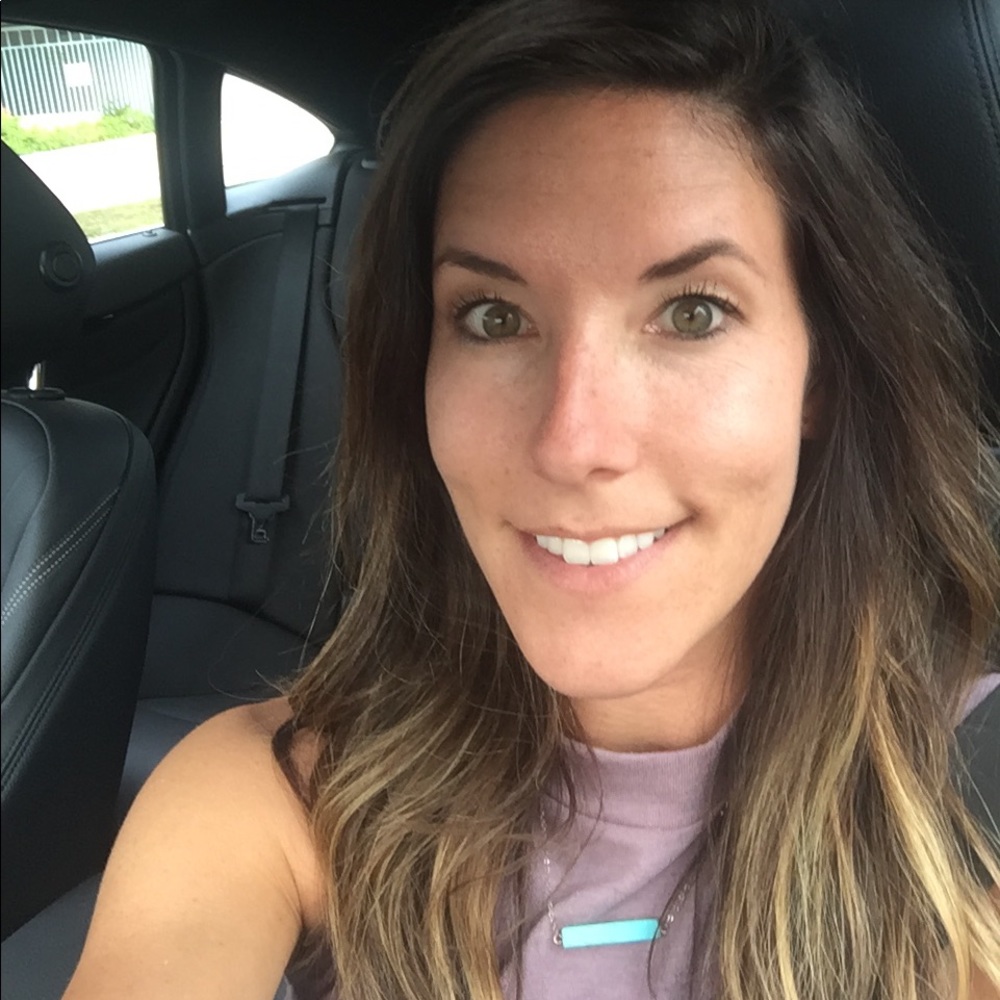 Meet your Posher, Emily