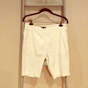 Eileen Fisher * White Bermuda Shorts