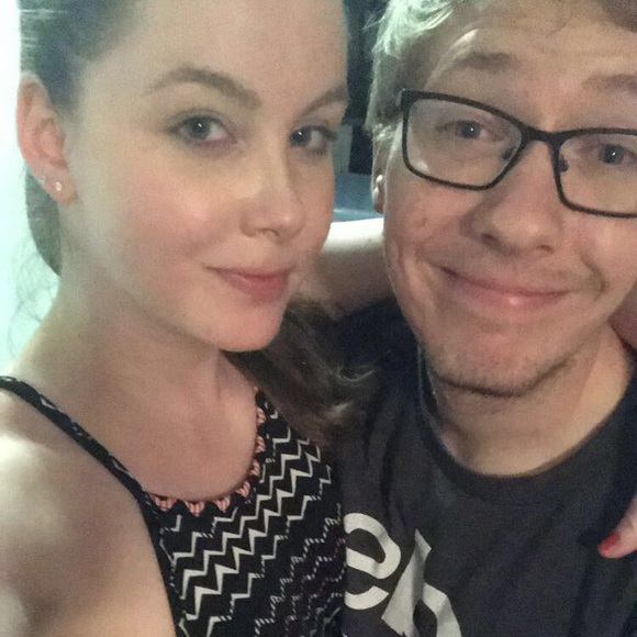 Meet your Posher, Alyssa - Picture 3 of 5