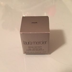 Laura Mercier brow definer