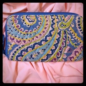Vera Bradley wallet in retired Capri Blue