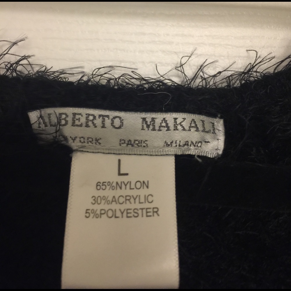 Fluffy Sweaters! So Soft And Comfy. Like New! - image 4