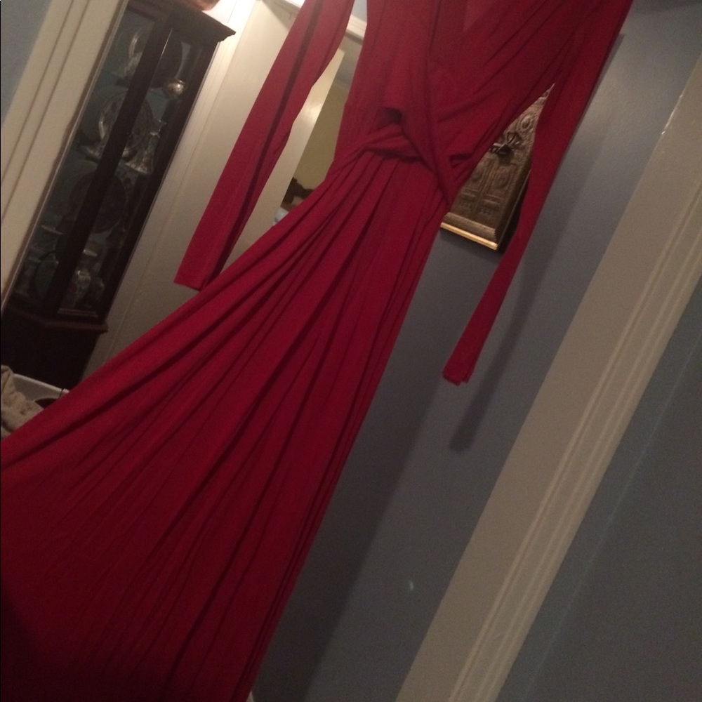 BCBG Maxazria size small sexy red maxi dress