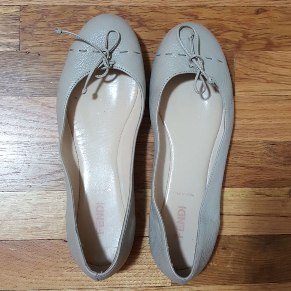 Fendi Flats size Euro 39 US 9