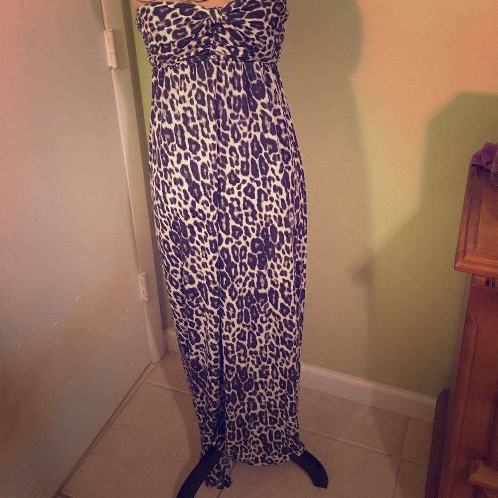 Strapless maxi