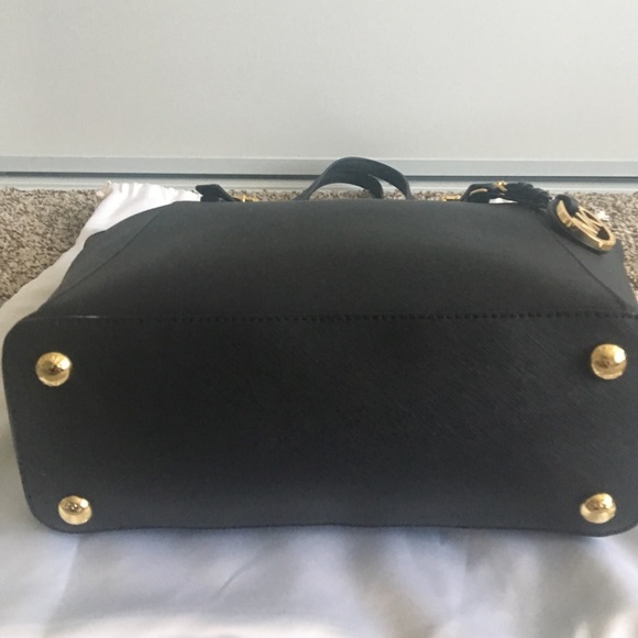 🚫SOLD🚫Michael Kors Jet Set Tote - Picture 5 of 7