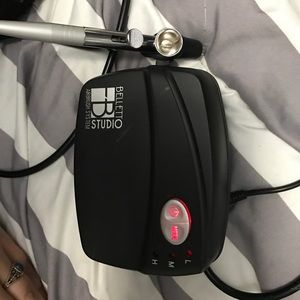 Belleto airbrush makeup system