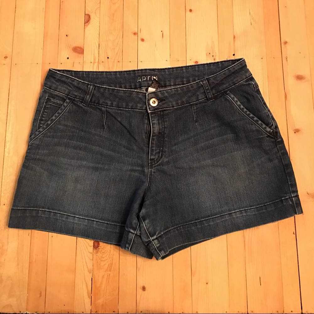 Apt 9 jean shorts