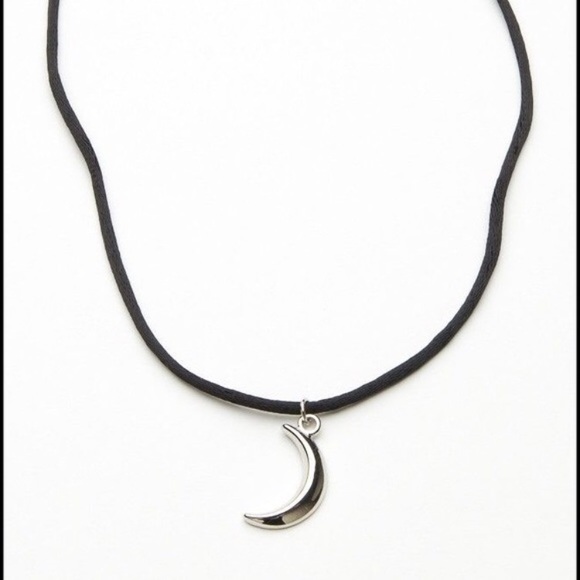 Choker 💁🏻💁🏻 - Picture 2 of 4