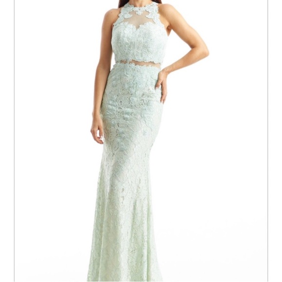 Red Prom Dress - Picture 5 of 6